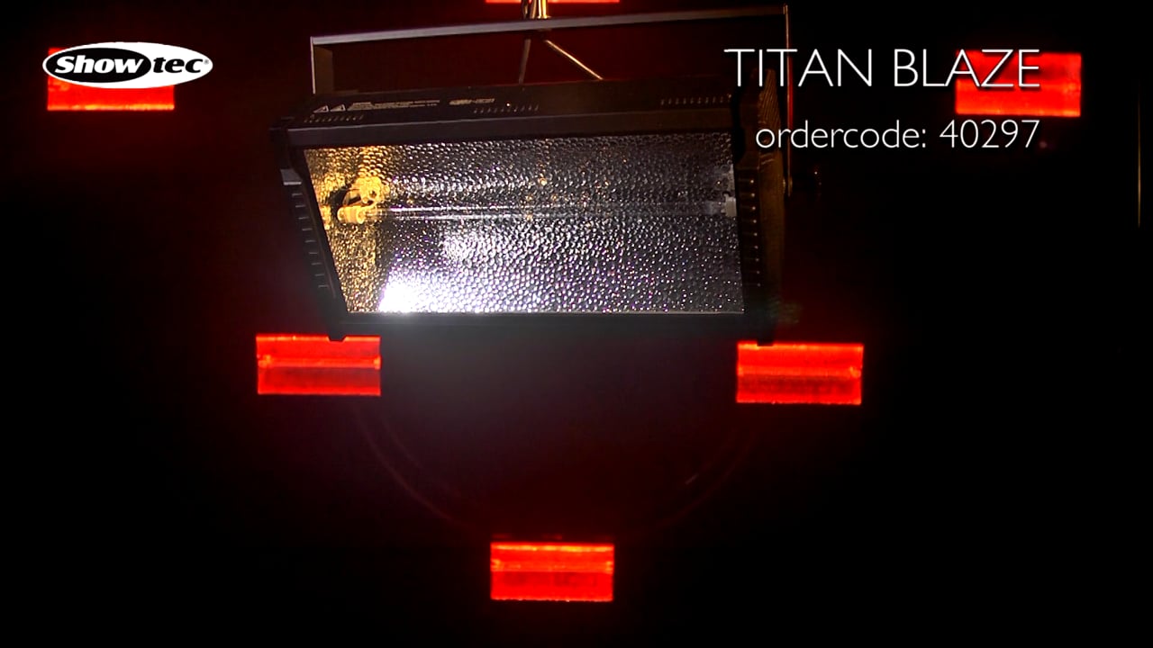 Showtec Titan Strobe BLAZE. Productcode: 40297.