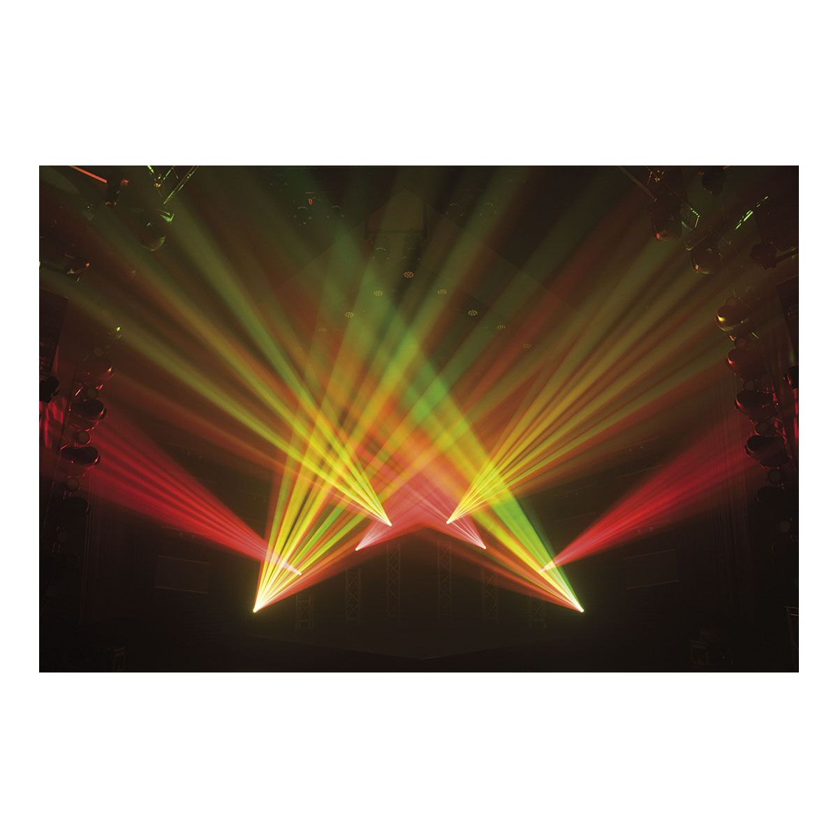 Showtec Phantom 130 Spot wit Showtec Phantom 130 Spot wit