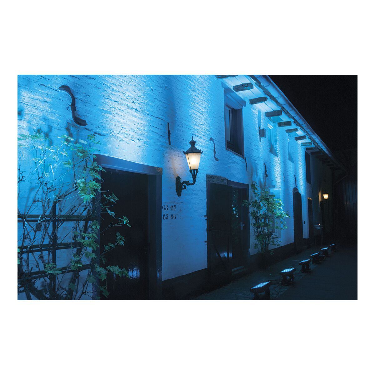 Showtec Helix S5000 Q4 40x 10 W RGBW LED Washer voor buitenlocaties (CRMX & WDMX) Showtec Helix S5000 Q4 40x 10 W RGBW LED Washer voor buitenlocaties (CRMX & WDMX)