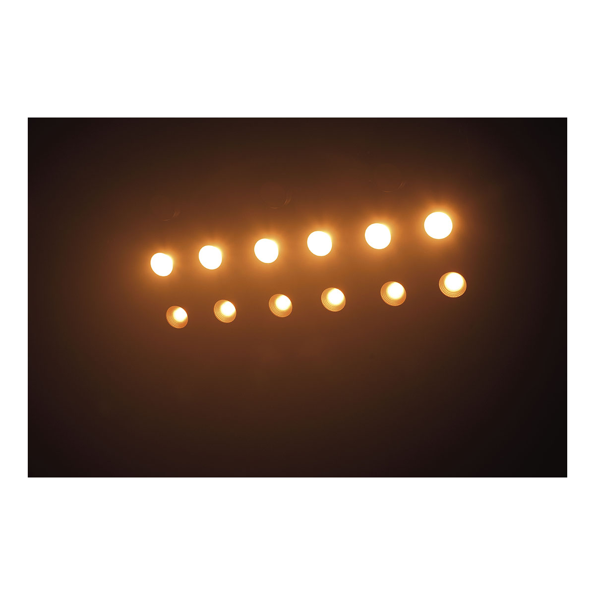 Showtec Stage Blinder 4 LED - CW / WW Showtec Stage Blinder 4 LED - CW / WW