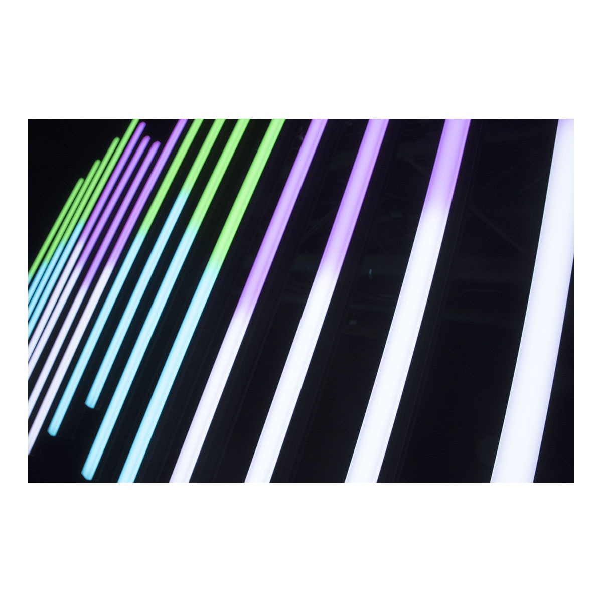 Showtec LED RGB Octostrip MKII set - 100 cm Showtec LED RGB Octostrip MKII set - 100 cm