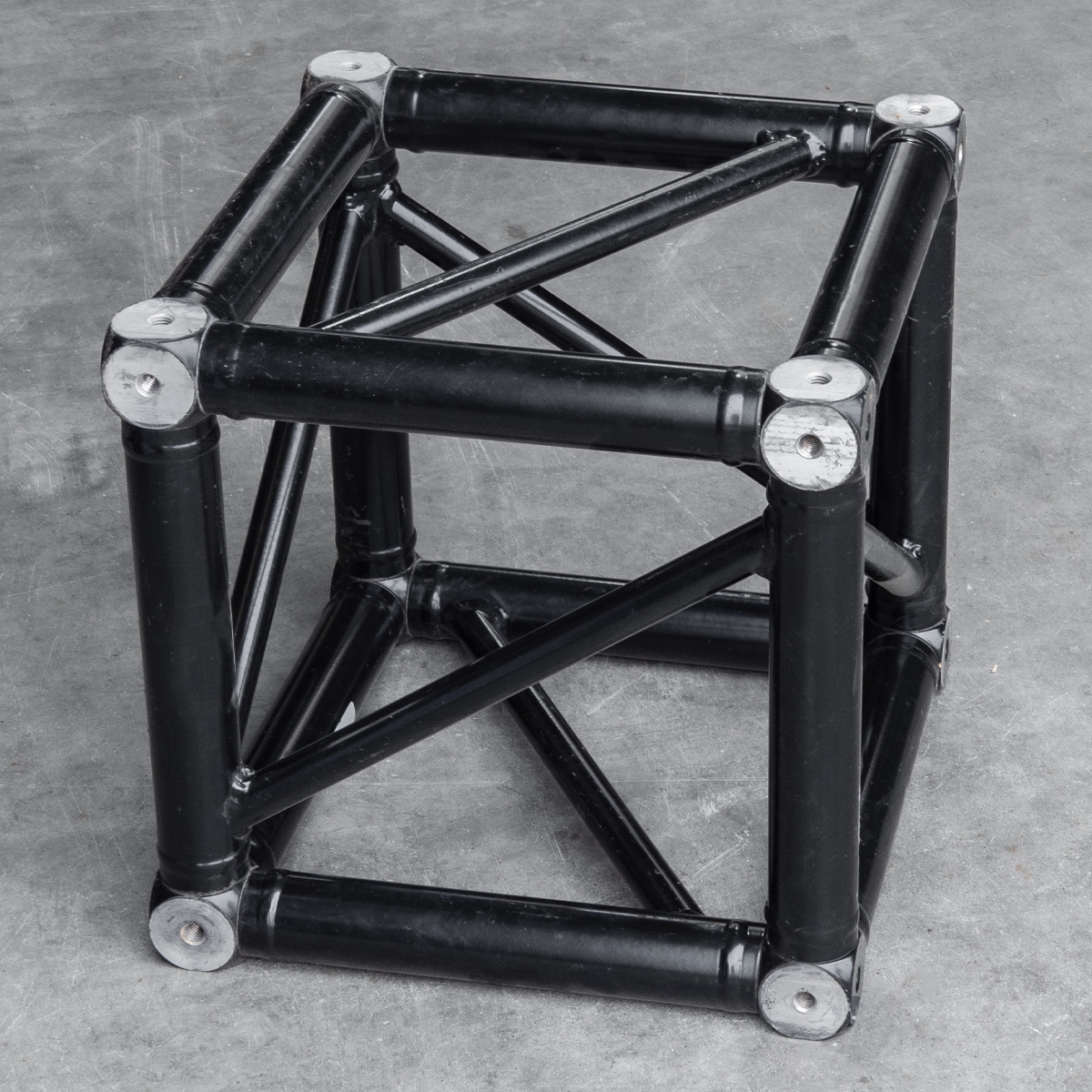 Tweedehands Interal Protruss S41 truss vierkant boxcorner cm zwart