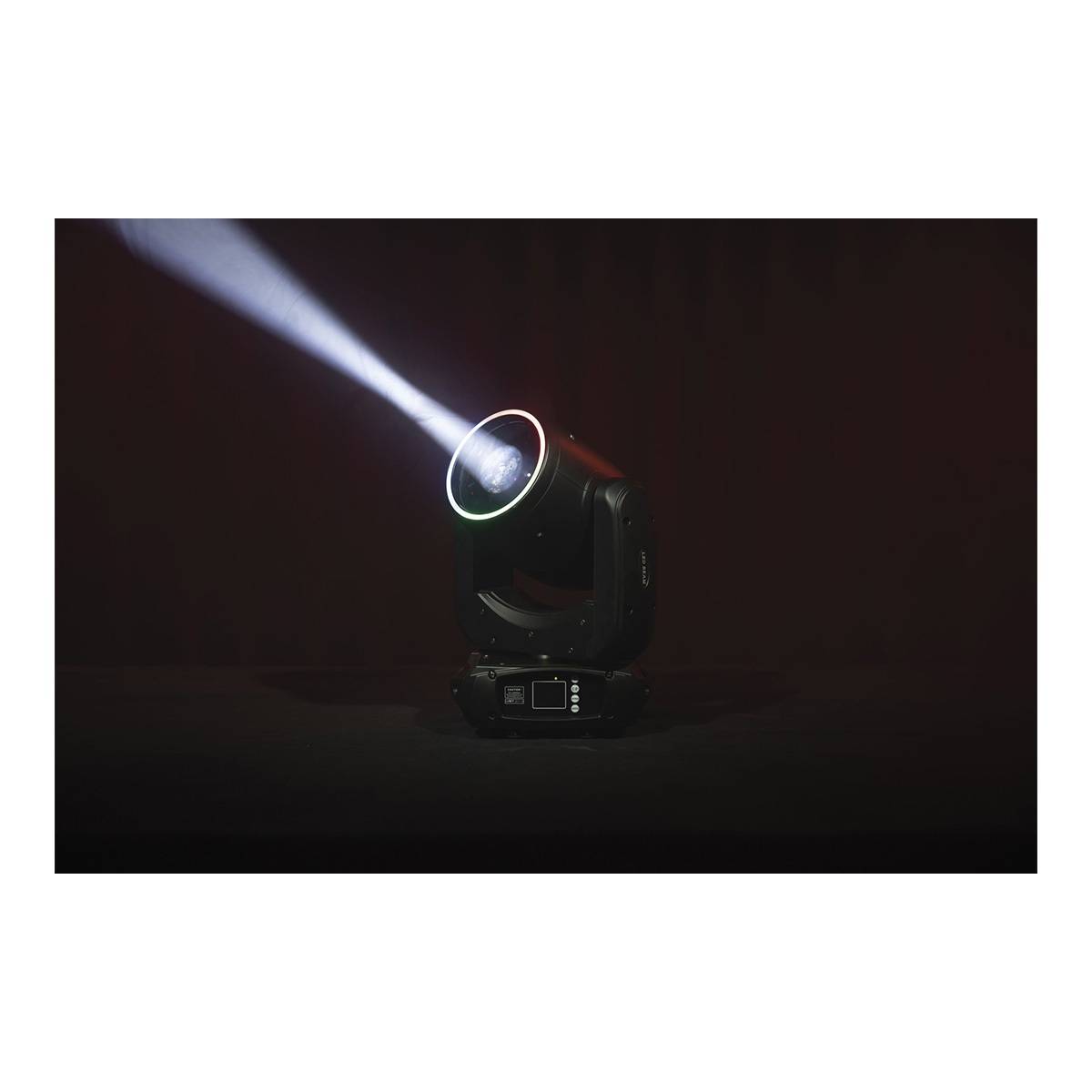 Showtec Shark - The Meg - Beam One Compacte 100W LED Beam Moving Head Showtec Shark - The Meg - Beam One Compacte 100W LED Beam Moving Head
