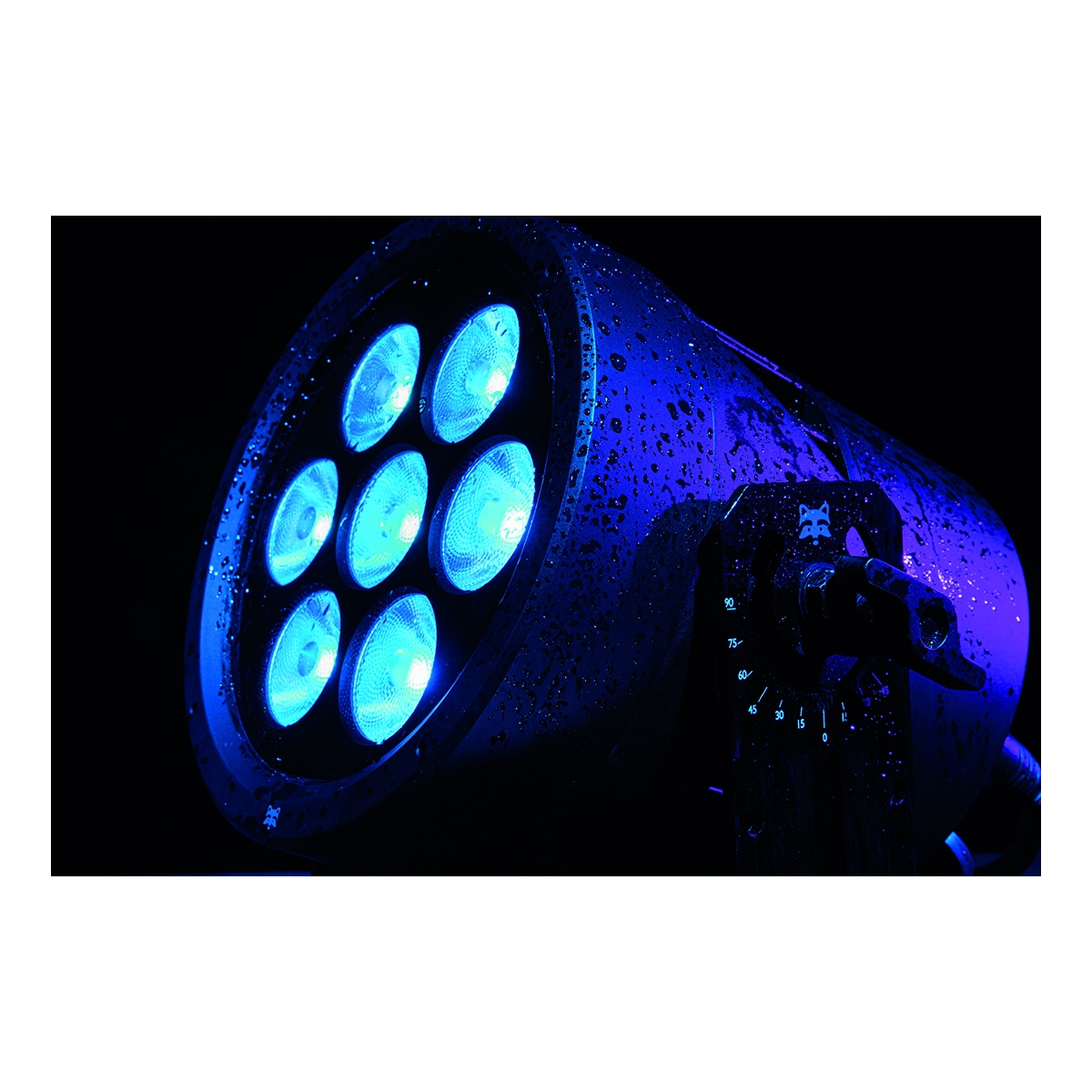 Infinity Raccoon P7/7 Professionele RGBCALDB Par Can - IP65 Infinity Raccoon P7/7 Professionele RGBCALDB Par Can - IP65