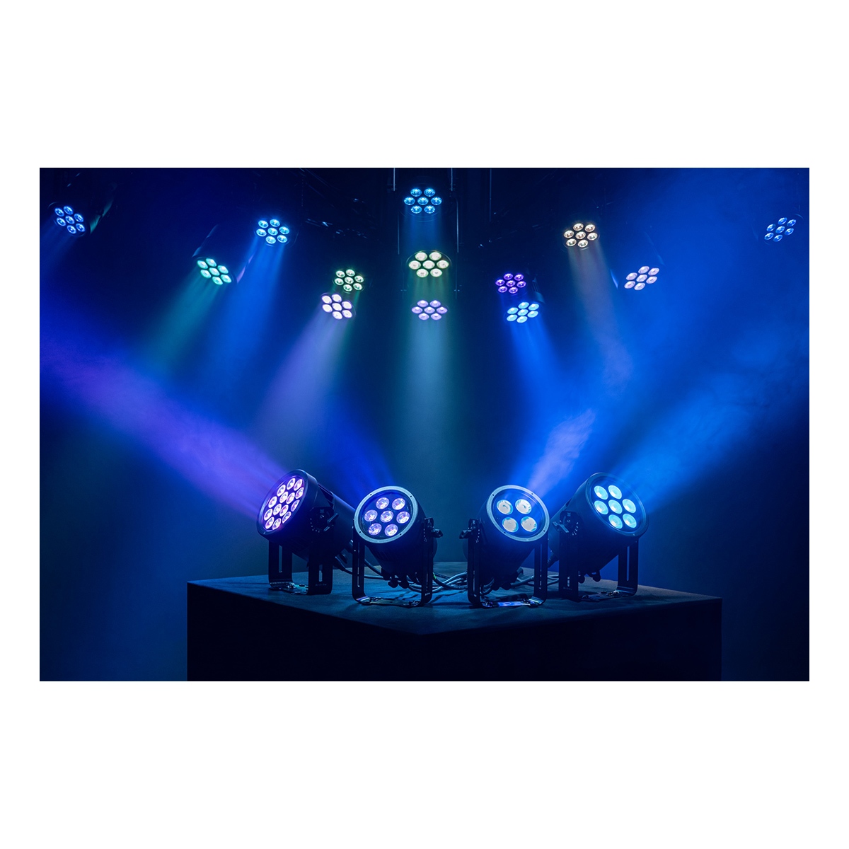 Infinity Raccoon P7/7 Professionele RGBCALDB Par Can - IP65 Infinity Raccoon P7/7 Professionele RGBCALDB Par Can - IP65