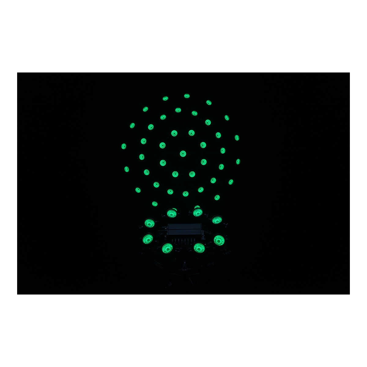 Showtec Titan Strobe FLEX FX Single Pod 100 W LED Strobe Pod met RGBW LED-ringeffect Showtec Titan Strobe FLEX FX Single Pod 100 W LED Strobe Pod met RGBW LED-ringeffect