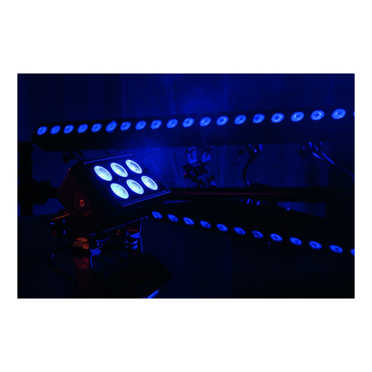 Showtec Cameleon Flood 6 Q6 Tour 6x 10 W RGBWA-UV LED Flood - Power Pro True Showtec Cameleon Flood 6 Q6 Tour 6x 10 W RGBWA-UV LED Flood - Power Pro True