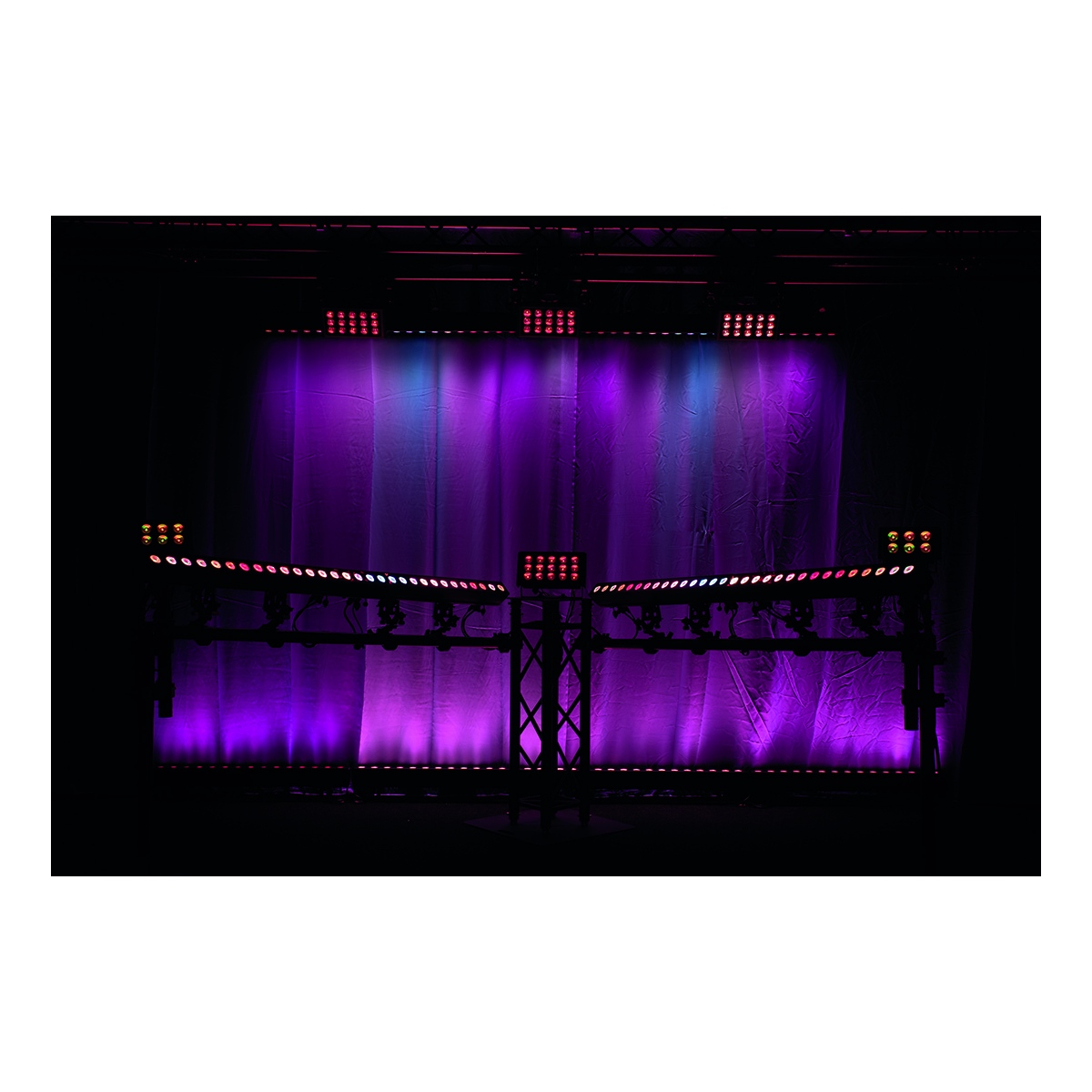 Showtec Cameleon Flood 6 Q6 Tour 6x 10 W RGBWA-UV LED Flood - Power Pro True Showtec Cameleon Flood 6 Q6 Tour 6x 10 W RGBWA-UV LED Flood - Power Pro True