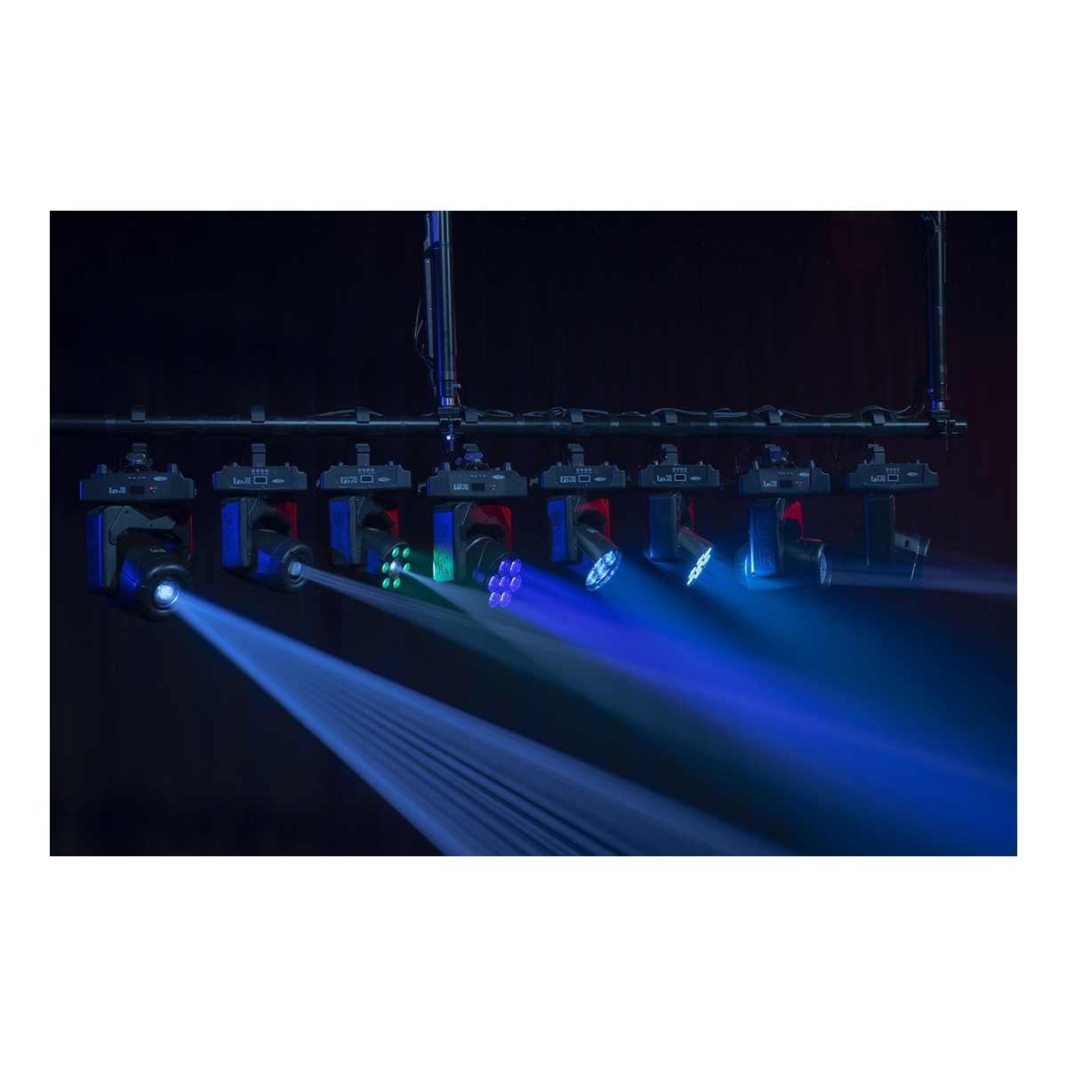 Showtec Shark Spot Two 90 W LED Spot Moving Head Showtec Shark Spot Two 90 W LED Spot Moving Head