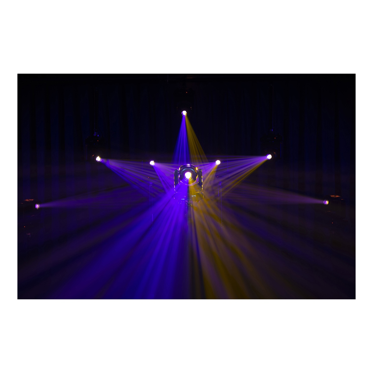 Showtec Shark Spot Two 90 W LED Spot Moving Head Showtec Shark Spot Two 90 W LED Spot Moving Head