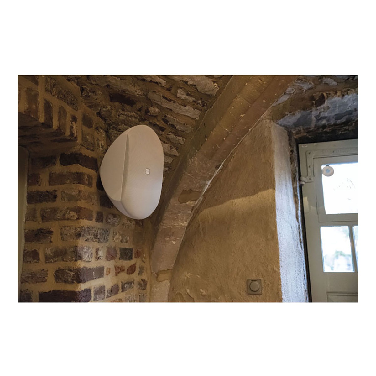 DAP WMS6T-W Passieve 6,5" design muurspeaker - 100 V - Wit DAP WMS6T-W Passieve 6,5" design muurspeaker - 100 V - Wit