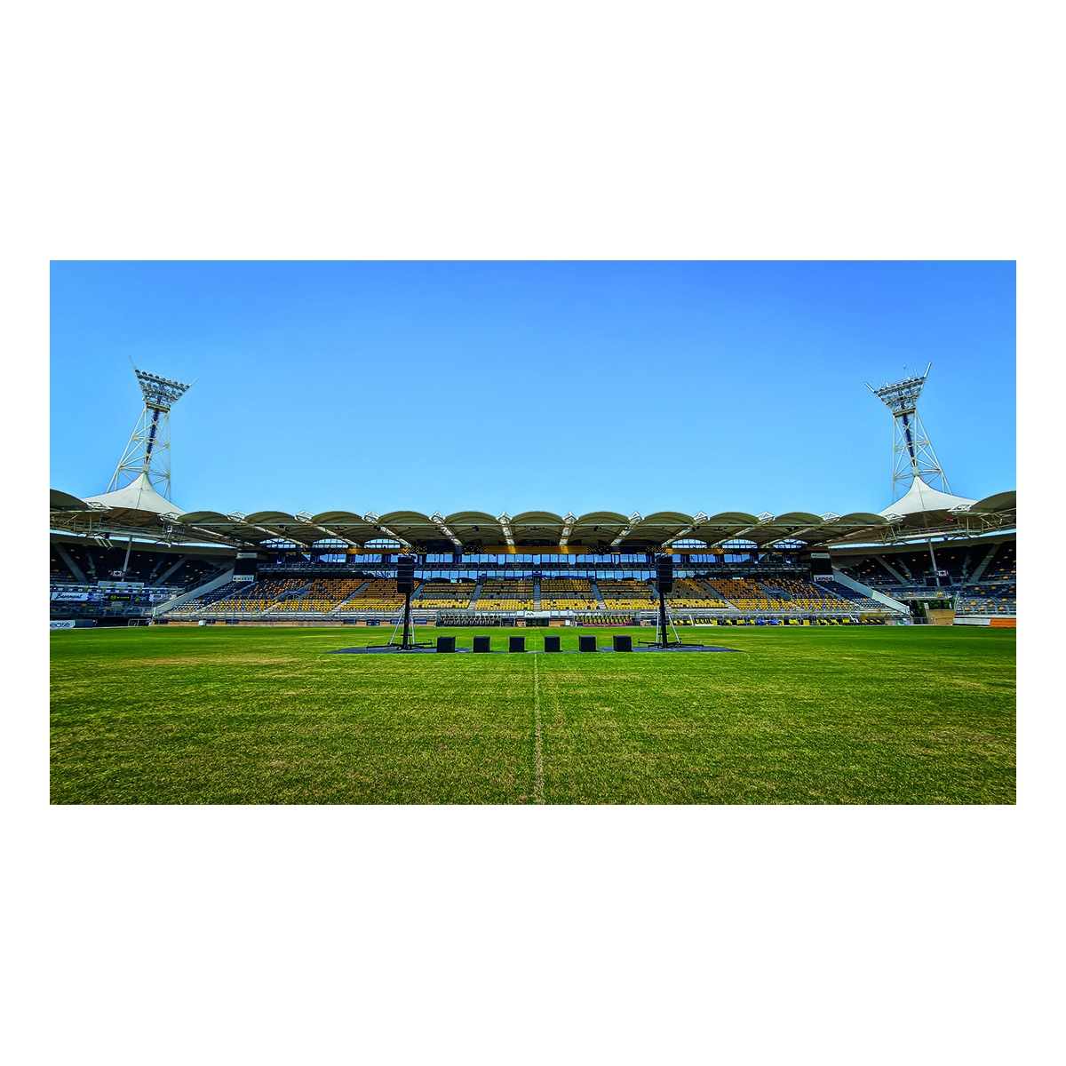 DAP Odin T-8 Passieve Line Array Luidspreker DAP Odin T-8 Passieve Line Array Luidspreker