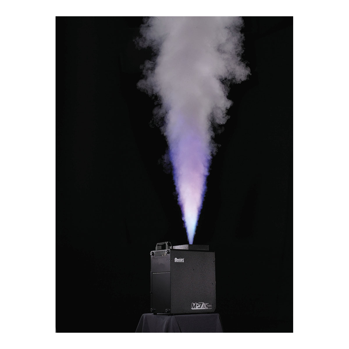Antari M-7X 1500W Pro CO2 simulatie RGBA Fogger Antari M-7X 1500W Pro CO2 simulatie RGBA Fogger