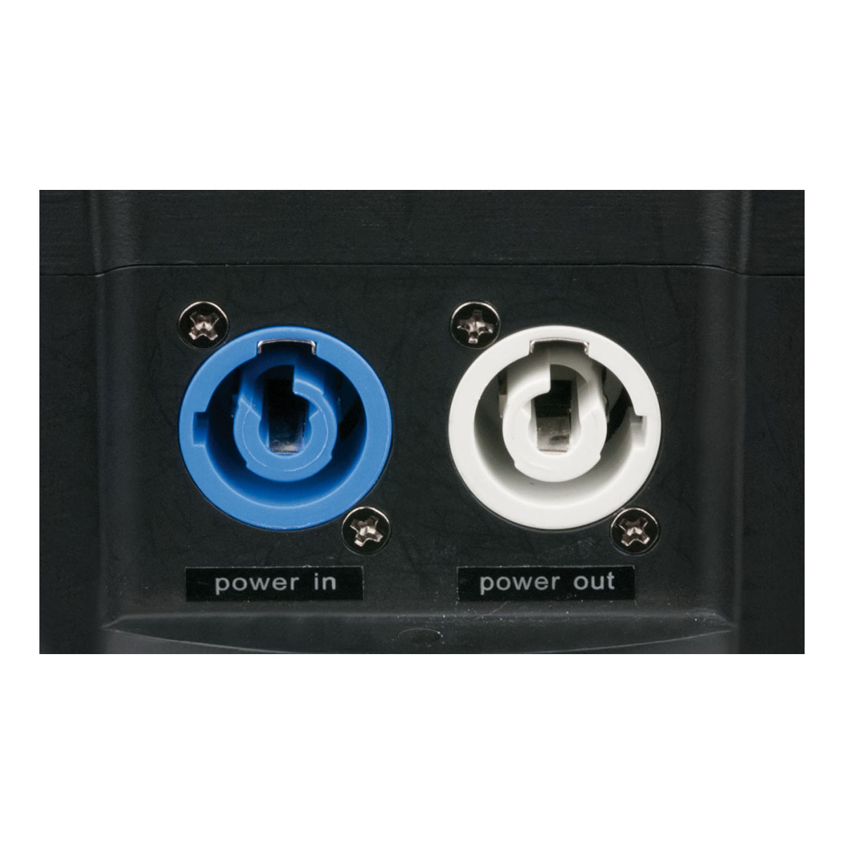 Showgear PowerBOX 3 verdeeldoos 3-weg met PowerCon en W-DMX Showgear PowerBOX 3 verdeeldoos 3-weg met PowerCon en W-DMX