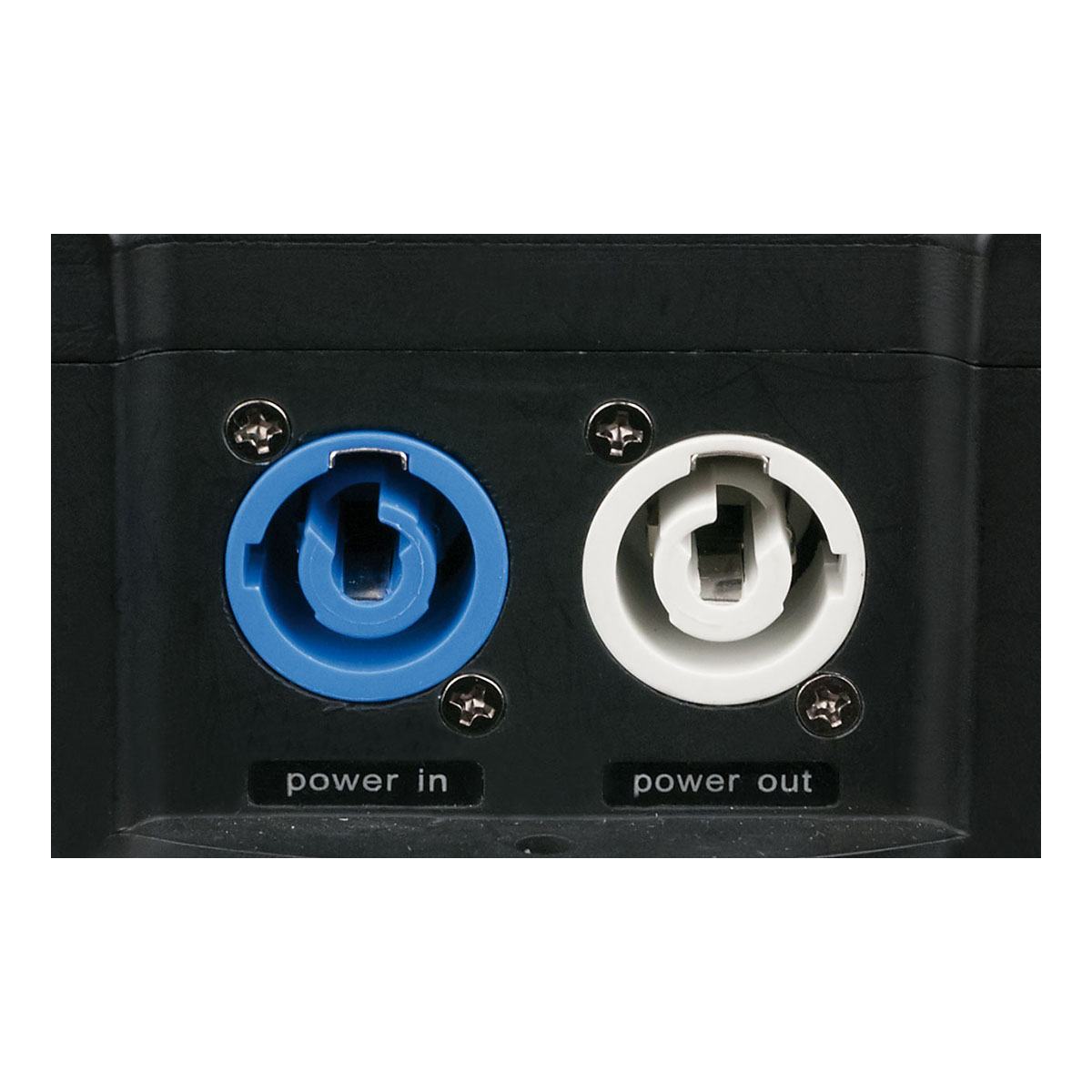 Showgear PowerBOX 4 verdeeldoos 4-weg met PowerCon Showgear PowerBOX 4 verdeeldoos 4-weg met PowerCon
