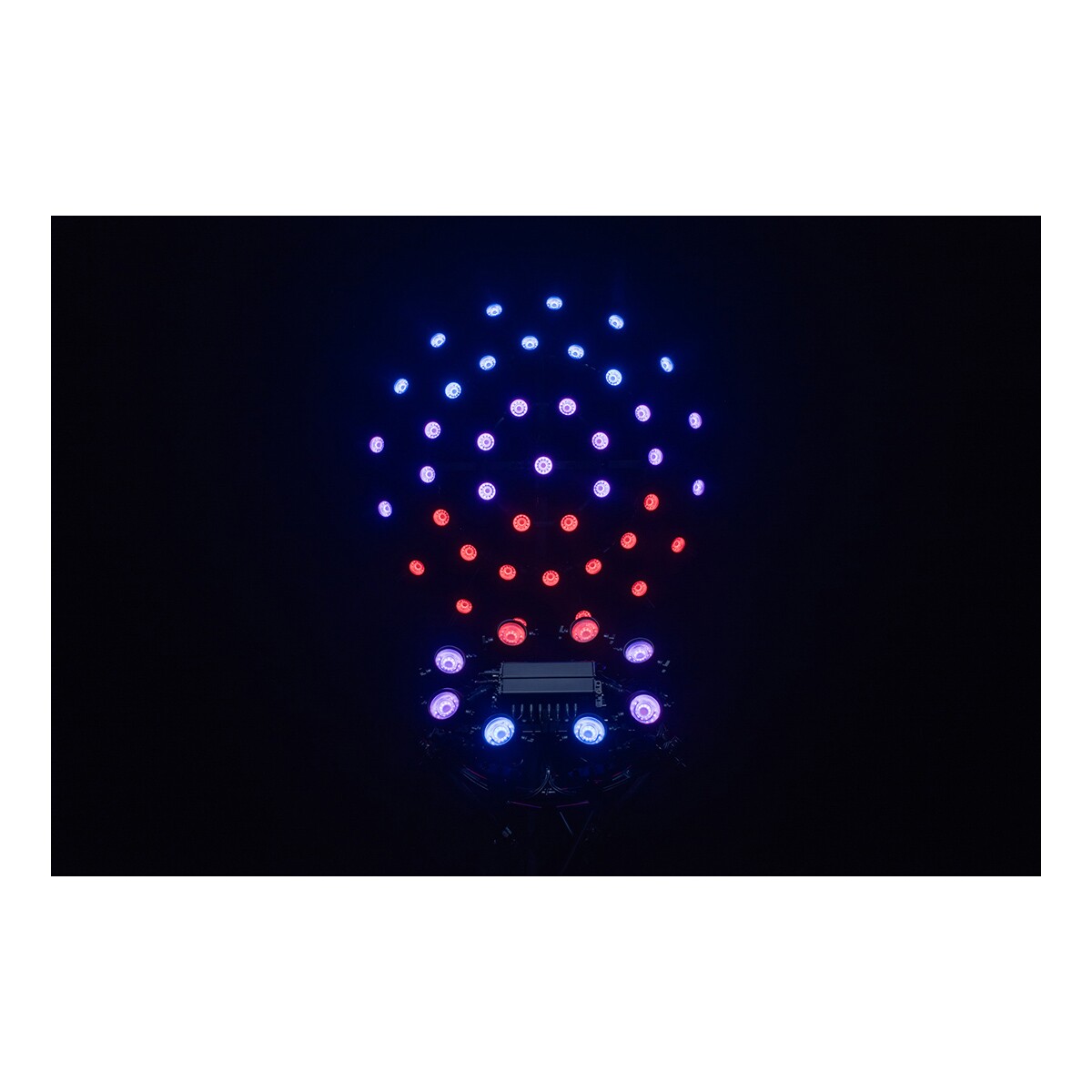 Showtec Titan Strobe FLEX FX Set met 8x 100 W LED strobes + controller Showtec Titan Strobe FLEX FX Set met 8x 100 W LED strobes + controller