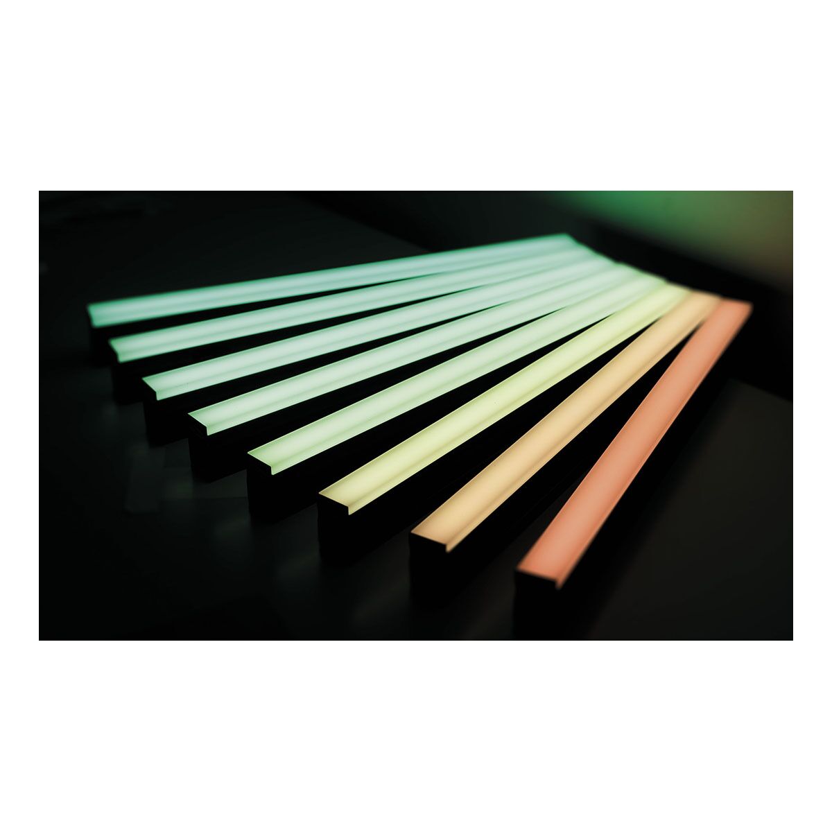 Showtec LED RGB Octostrip MKII Set - 50 cm Showtec LED RGB Octostrip MKII Set - 50 cm