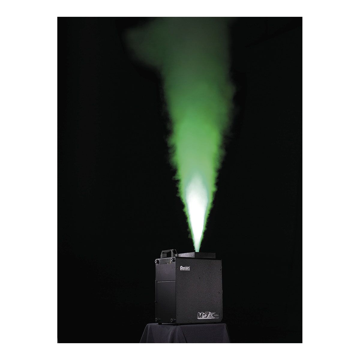 Antari M-7X 1500W Pro CO2 simulatie RGBA Fogger Antari M-7X 1500W Pro CO2 simulatie RGBA Fogger