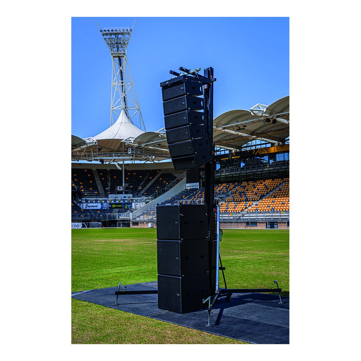 DAP Odin T-8 Passieve Line Array Luidspreker DAP Odin T-8 Passieve Line Array Luidspreker