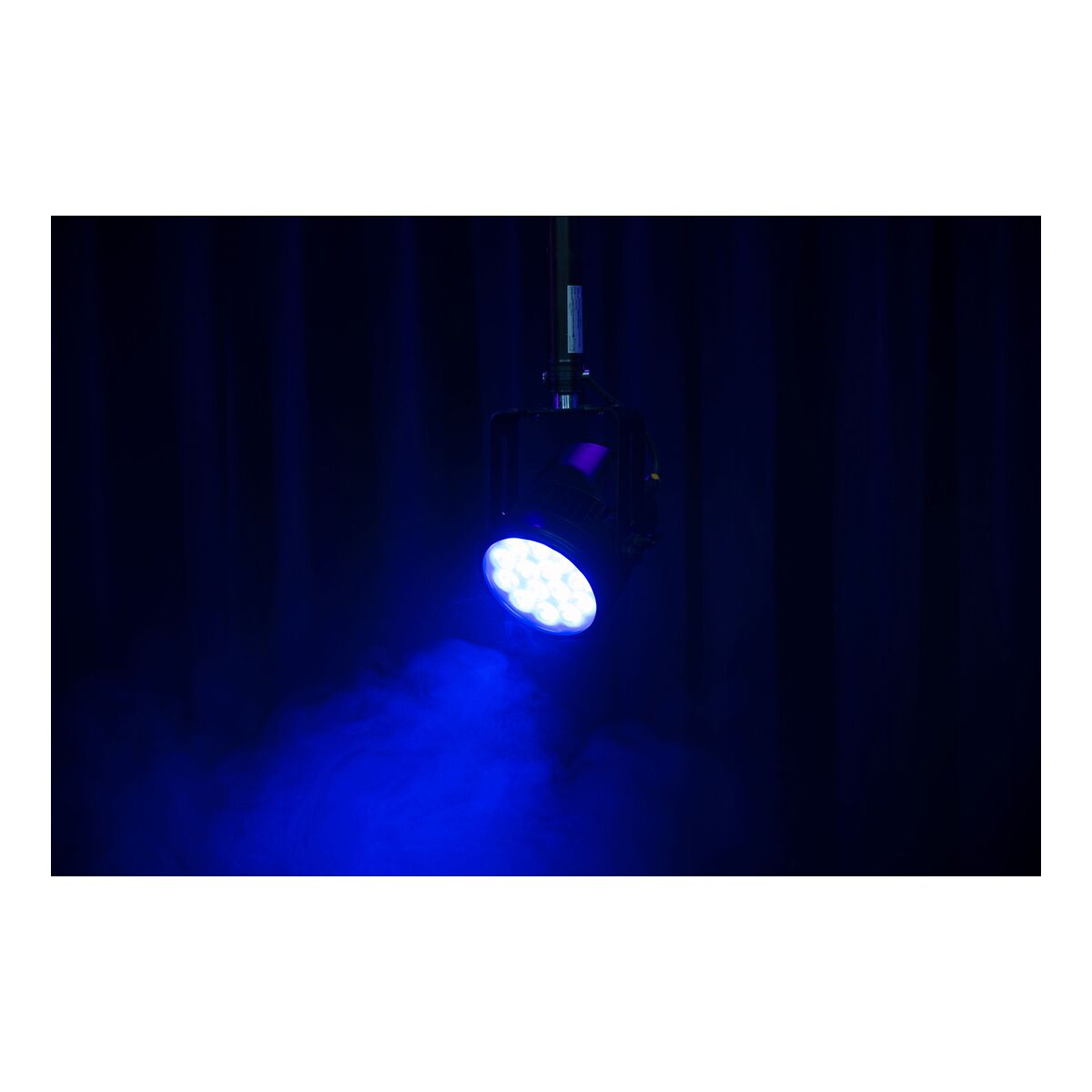 Infinity Raccoon P14/4 Professionele RGBM Par - IP65 Infinity Raccoon P14/4 Professionele RGBM Par - IP65