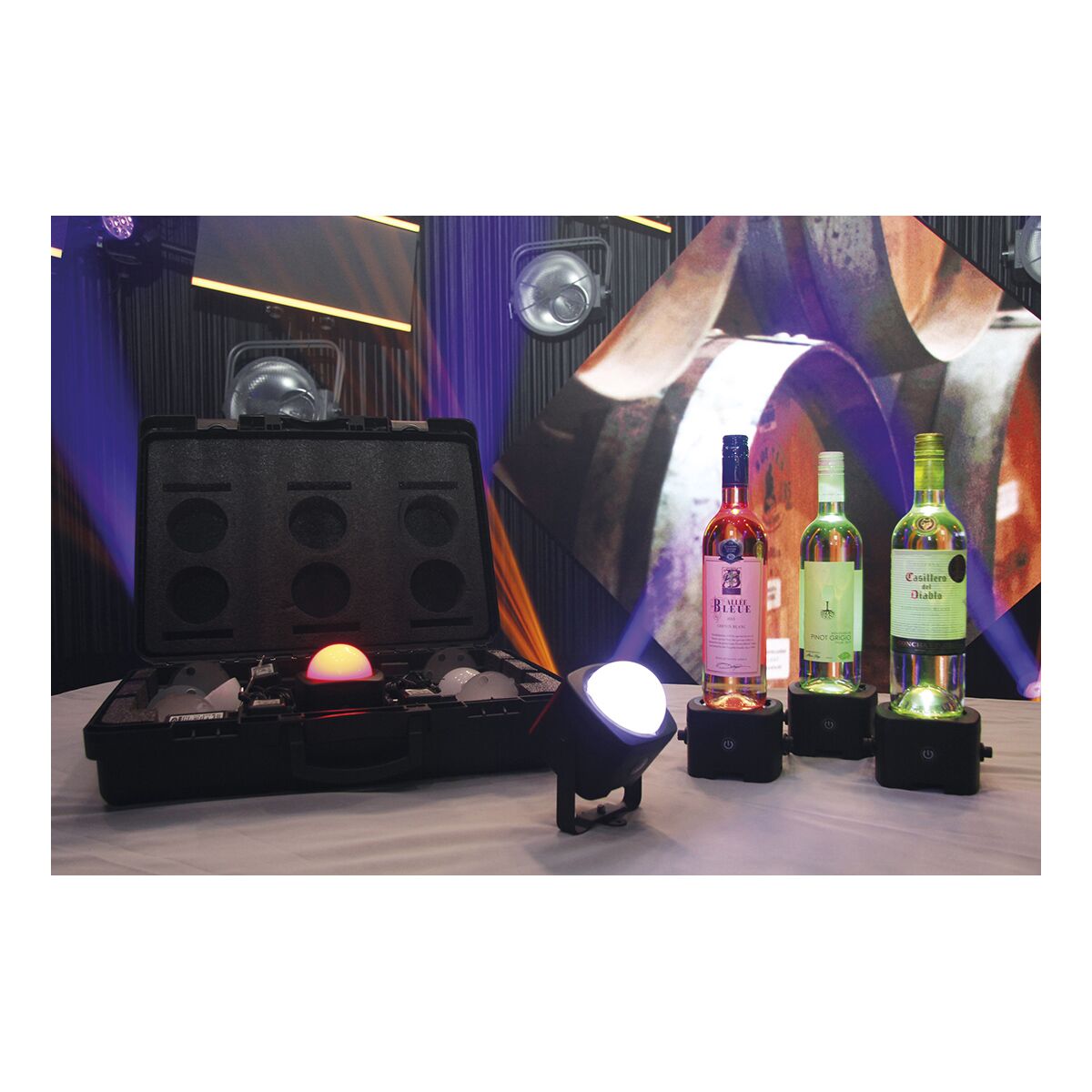 Showtec Case for 6x EventDOT 15 Inclusief accessoire ruimte Showtec Case for 6x EventDOT 15 Inclusief accessoire ruimte