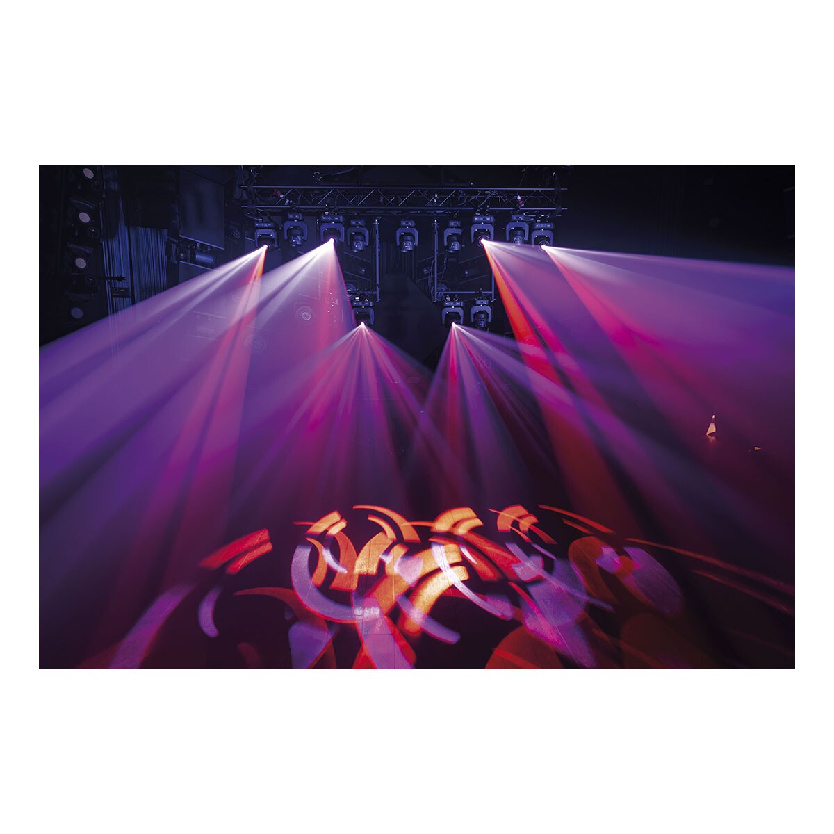 Showtec Phantom 100 Spot Showtec Phantom 100 Spot