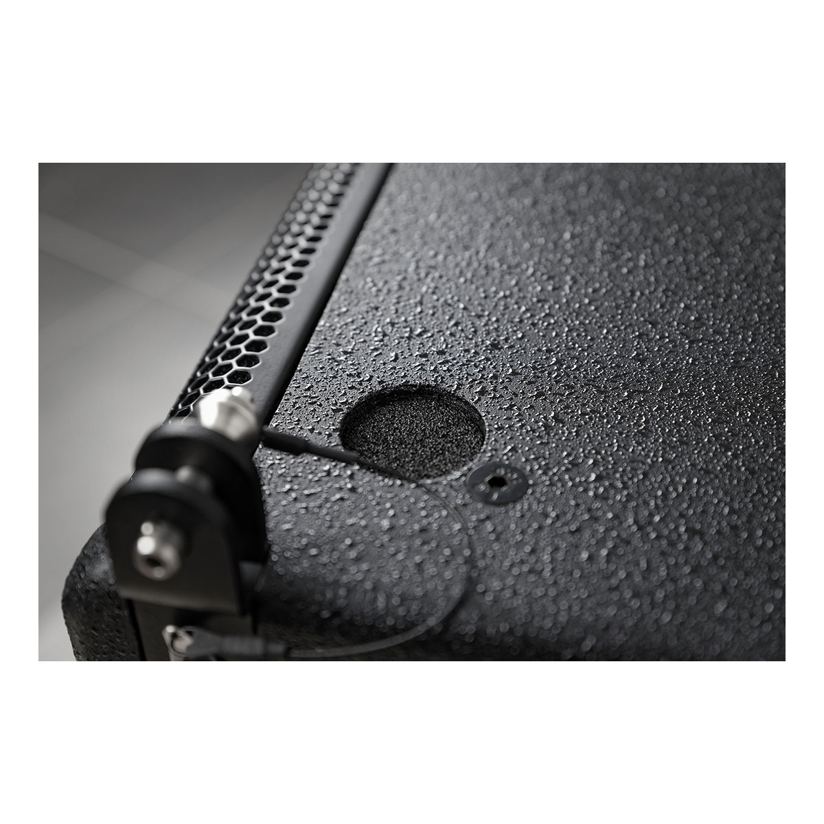 Odin S-18A Actieve Line Array Subwoofer - 18 inch 1500W Odin S-18A Actieve Line Array Subwoofer - 18 inch 1500W
