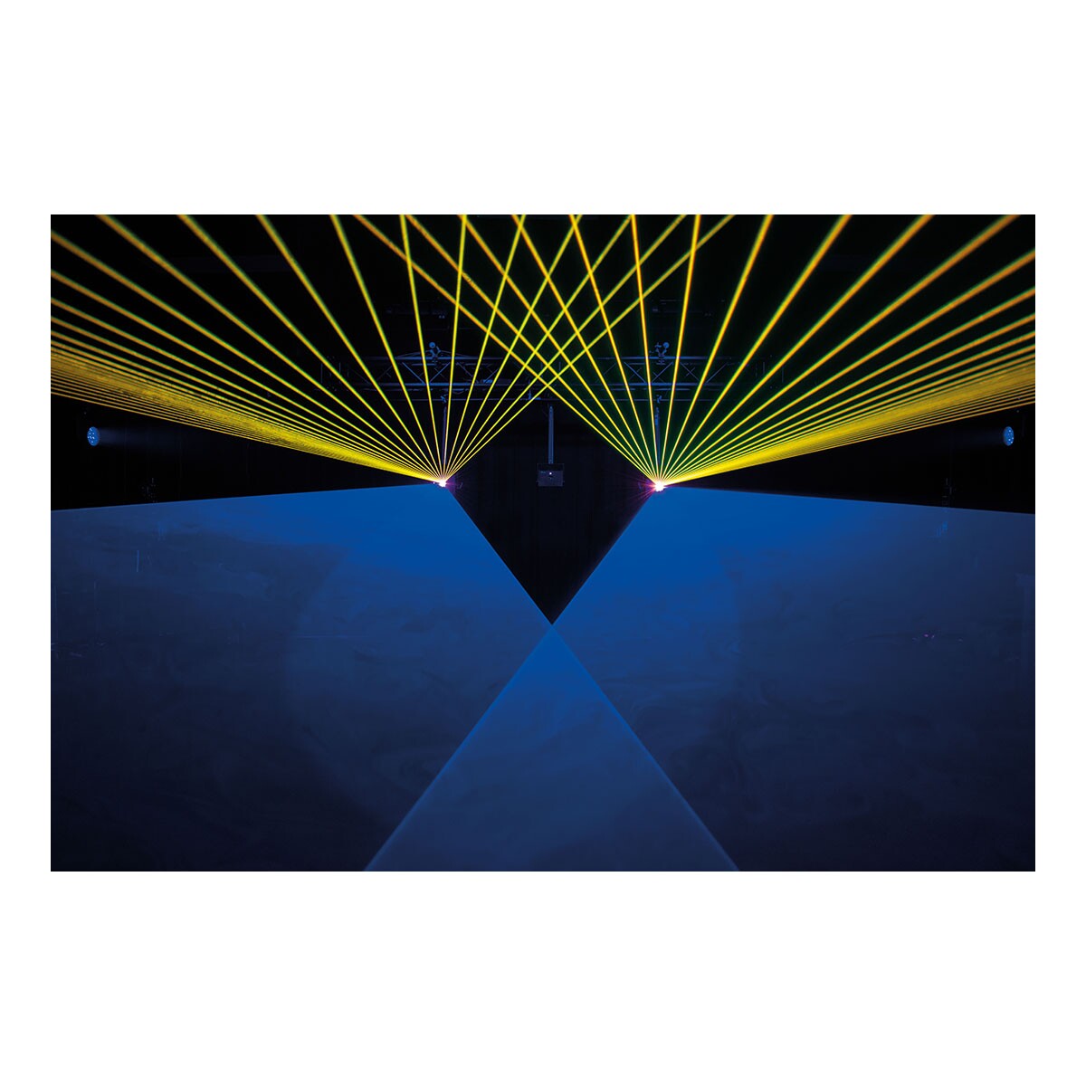 Showtec Solaris 3.0 RGB-laser met ILDA Showtec Solaris 3.0 RGB-laser met ILDA