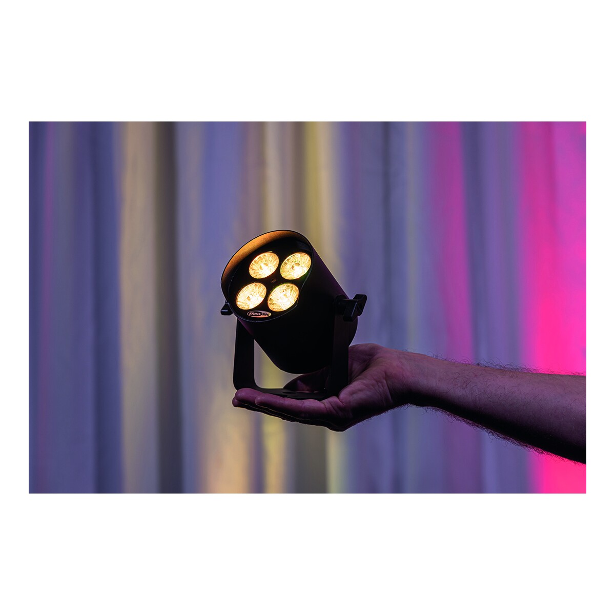 Showtec EventLITE 4/8 Mini Q4 IP65 Draagbare Spotlight Showtec EventLITE 4/8 Mini Q4 IP65 Draagbare Spotlight