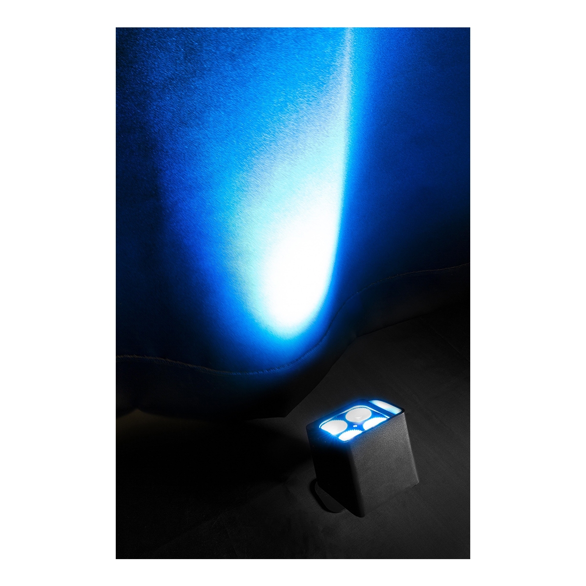 BeamZ Professional BBP44 Uplight Par Mini RGBW IP65 BeamZ Professional BBP44 Uplight Par Mini RGBW IP65