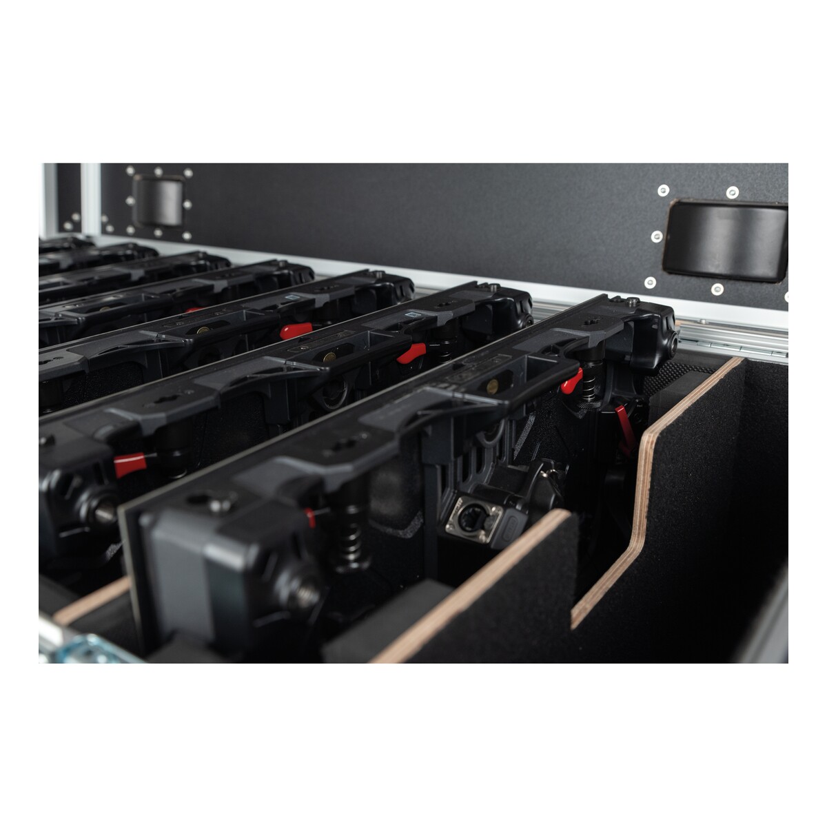 DMT Case voor 8x DMT Alpha Series voor 50x50 cm panels DMT Case voor 8x DMT Alpha Series voor 50x50 cm panels