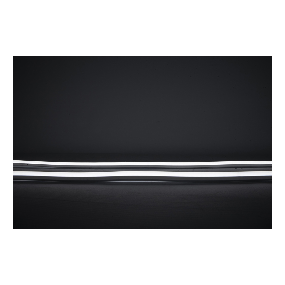 Artecta Havana Neon 2835 - 144 - CCT 50 W IP65 Neon LED Strip - 5 meter - 720 LEDs - 2700 K Artecta Havana Neon 2835 - 144 - CCT 50 W IP65 Neon LED Strip - 5 meter - 720 LEDs - 2700 K