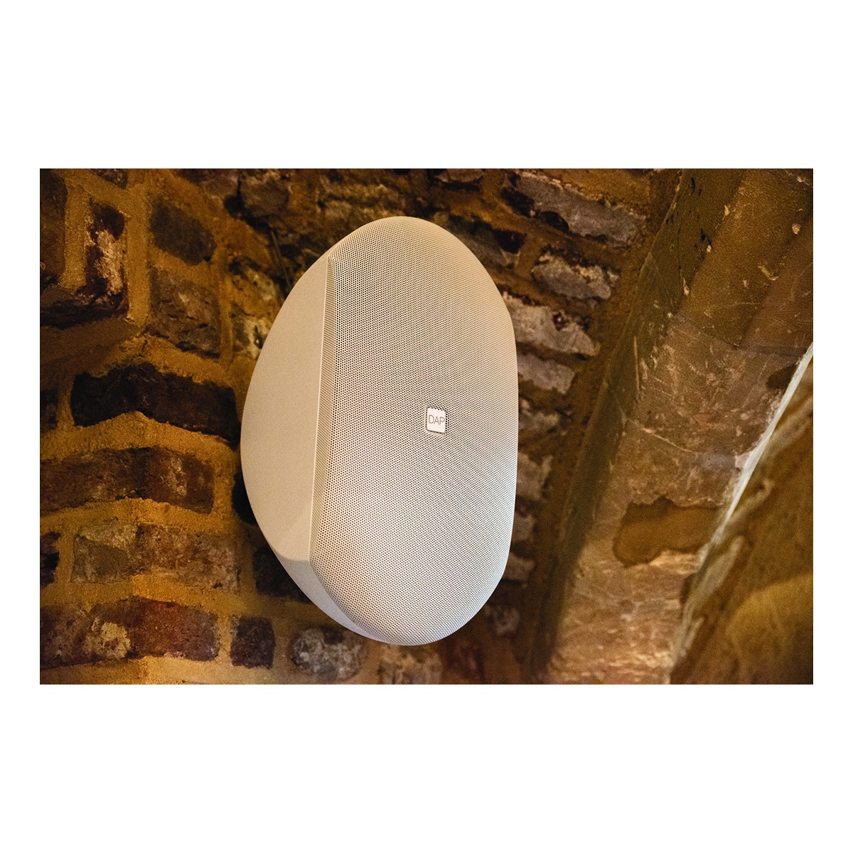 DAP WMS8-W Passieve 8" design muurspeaker - 16 Ω - Wit DAP WMS8-W Passieve 8" design muurspeaker - 16 Ω - Wit