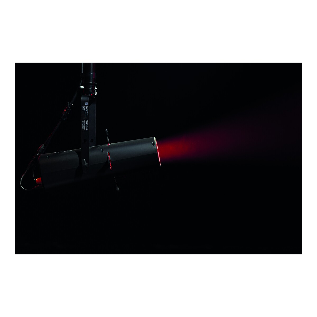 Showtec Performer Profile Zoom 150 Q6 150 W RGBACL Theater-LED Showtec Performer Profile Zoom 150 Q6 150 W RGBACL Theater-LED