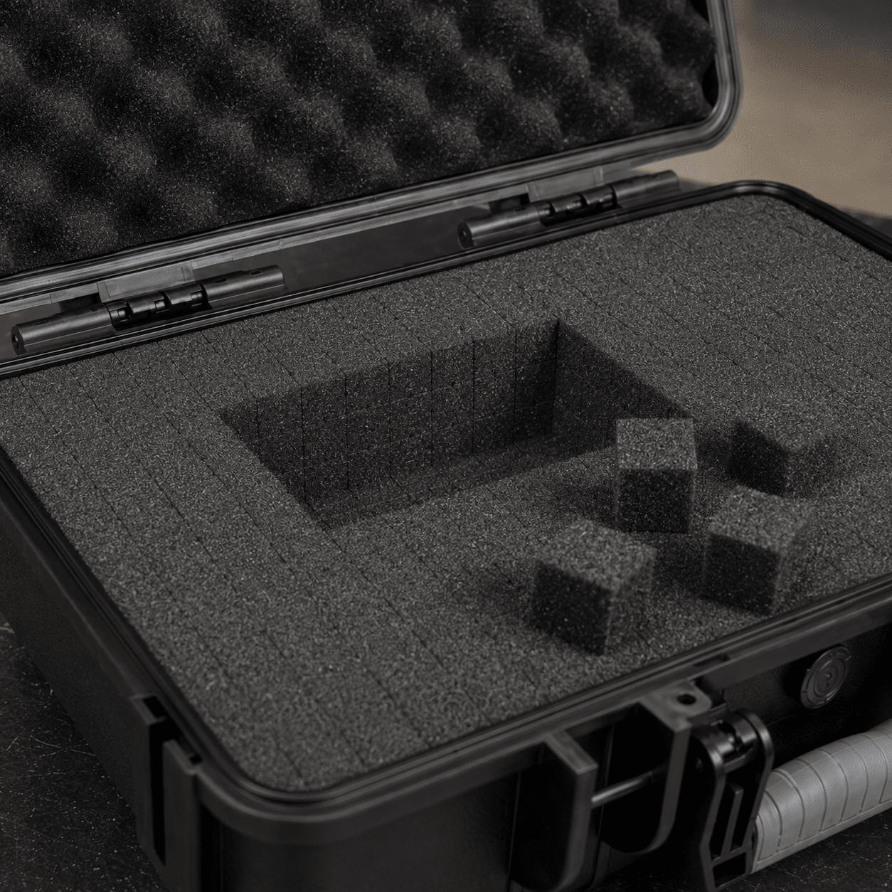 SOLI™ Protector Case 1100 waterdichte robuuste kunststof koffer zwart SOLI™ Protector Case 1100 waterdichte robuuste kunststof koffer zwart