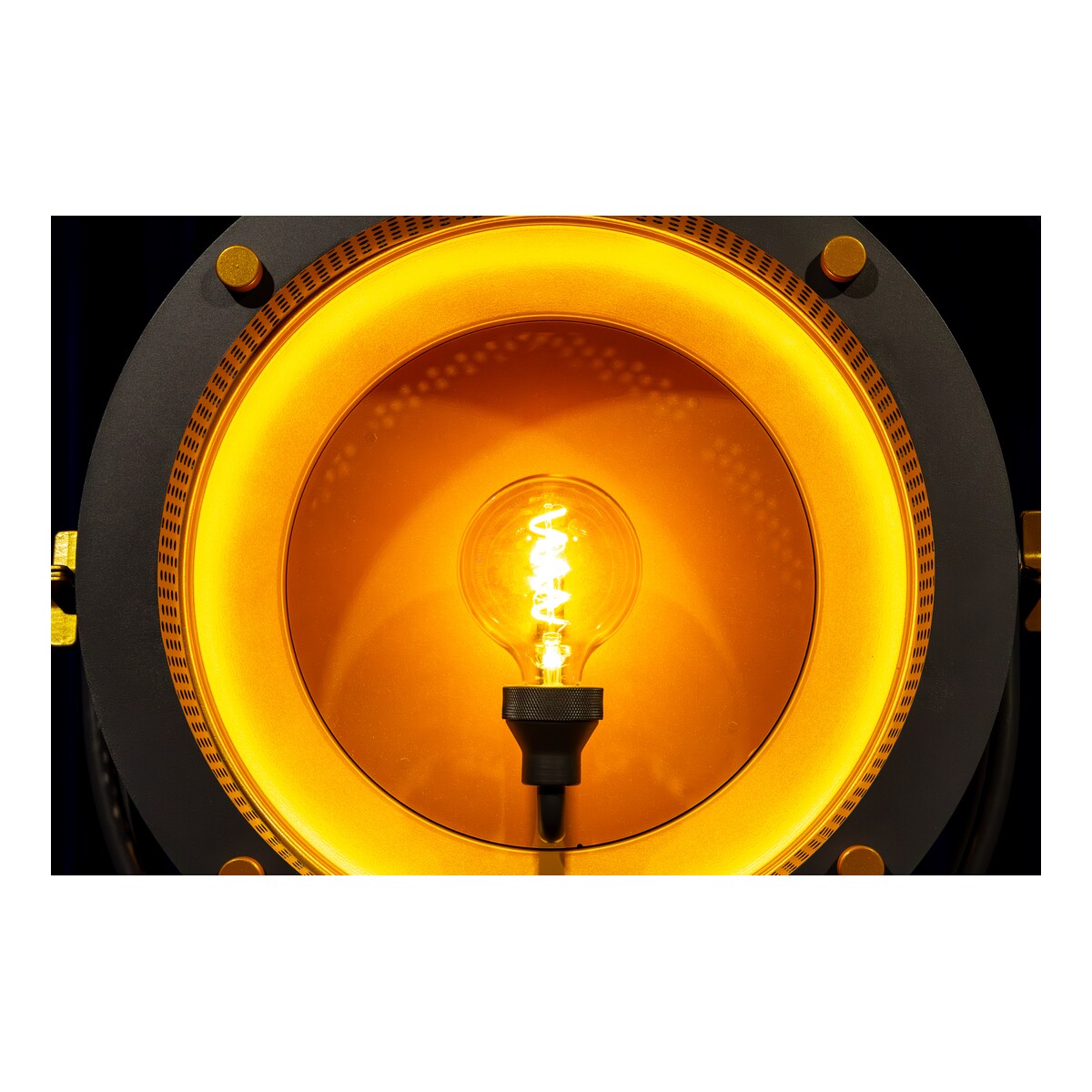 Showtec Edison Vintage 1 Pale Gold / Grey – Retro DMX LED-lamp met dimmer en E27 V1 Showtec Edison Vintage 1 Pale Gold / Grey – Retro DMX LED-lamp met dimmer en E27 V1