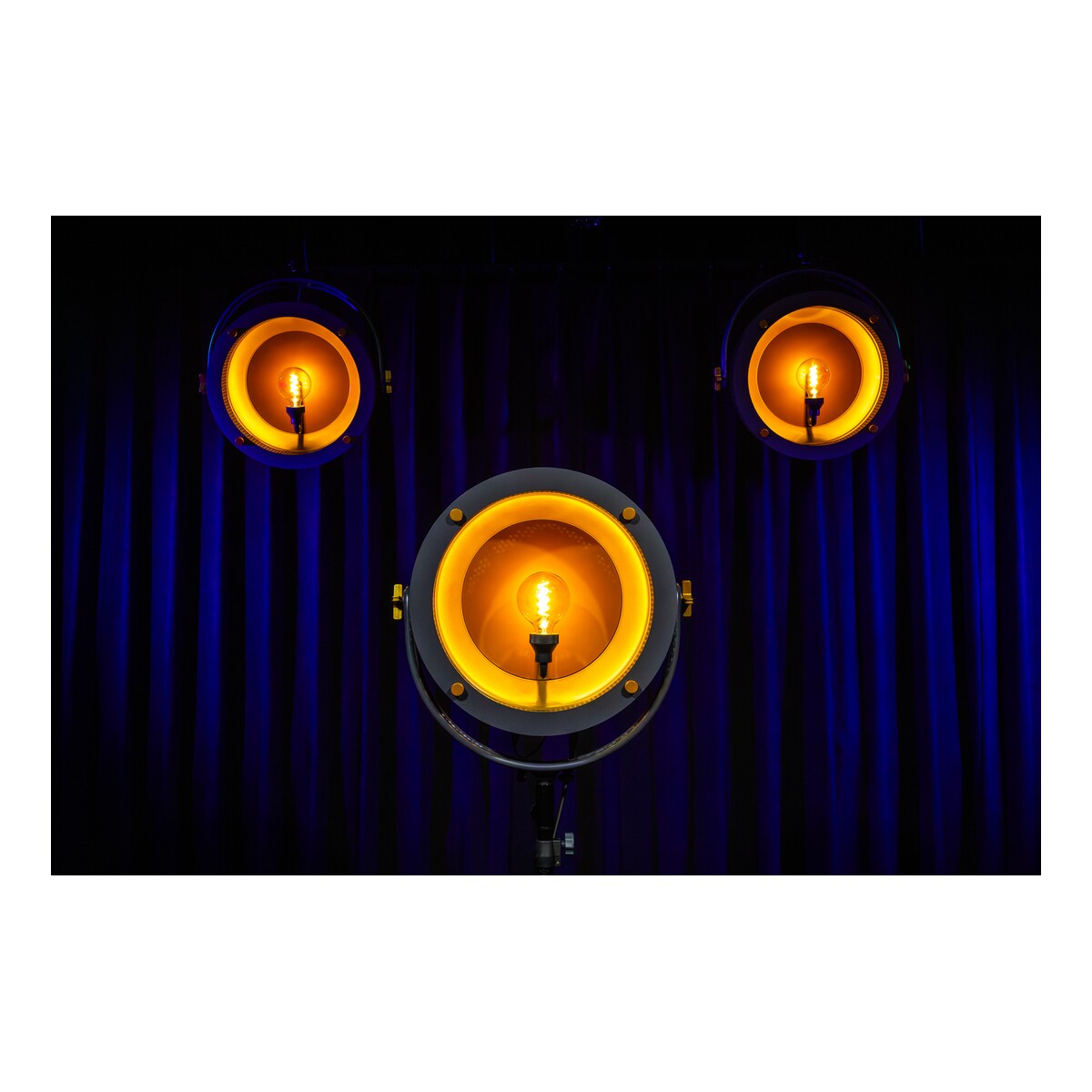 Showtec Edison Vintage 1 Pale Gold / Grey – Retro DMX LED-lamp met dimmer en E27 V1 Showtec Edison Vintage 1 Pale Gold / Grey – Retro DMX LED-lamp met dimmer en E27 V1
