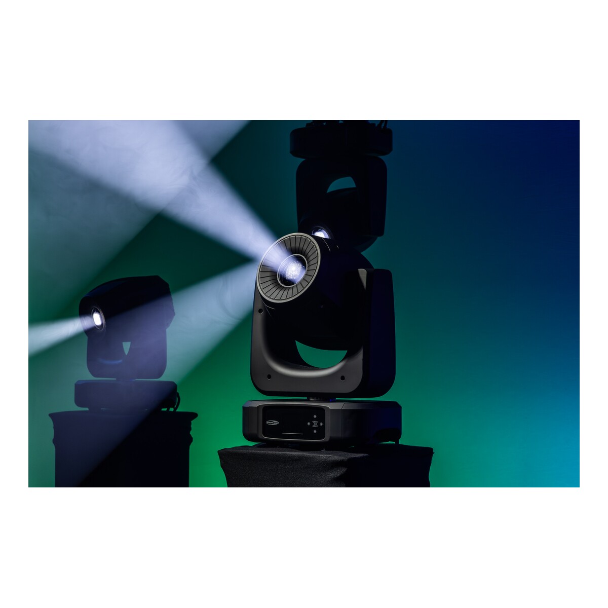Showtec Xpression 2000S - Spot zwart Showtec Xpression 2000S - Spot zwart