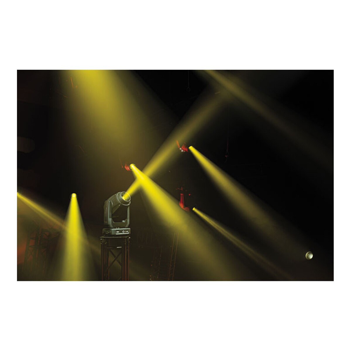 Showtec Phantom 12R Hybrid Showtec Phantom 12R Hybrid